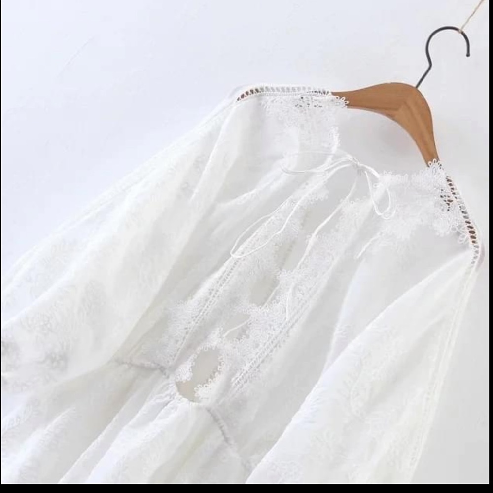 Boho inspiration chic dress.